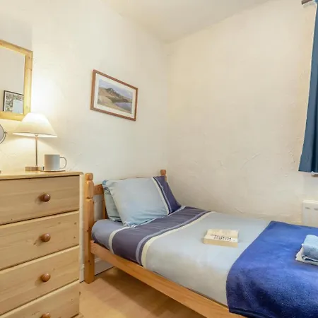 2 Bed In Oc-c34128