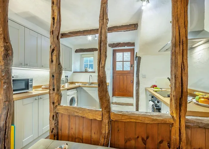 2 Bed In Oc-c34128 Holiday home *