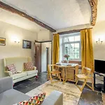 2 Bed In Oc-c34128 * Lindale